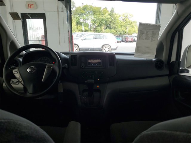 Used 2020 Nissan NV200 SV image 21