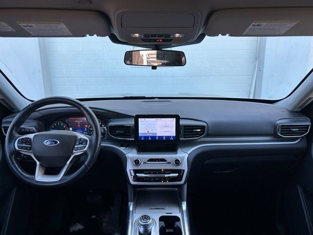 Certified 2022 Ford Explorer XLT w/ Equipment Group 202A AWD/4WD image 10