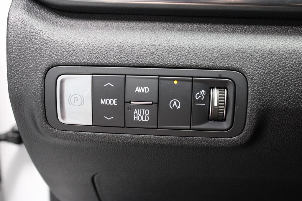 Used 2025 GMC Terrain Elevation AWD/4WD image 28