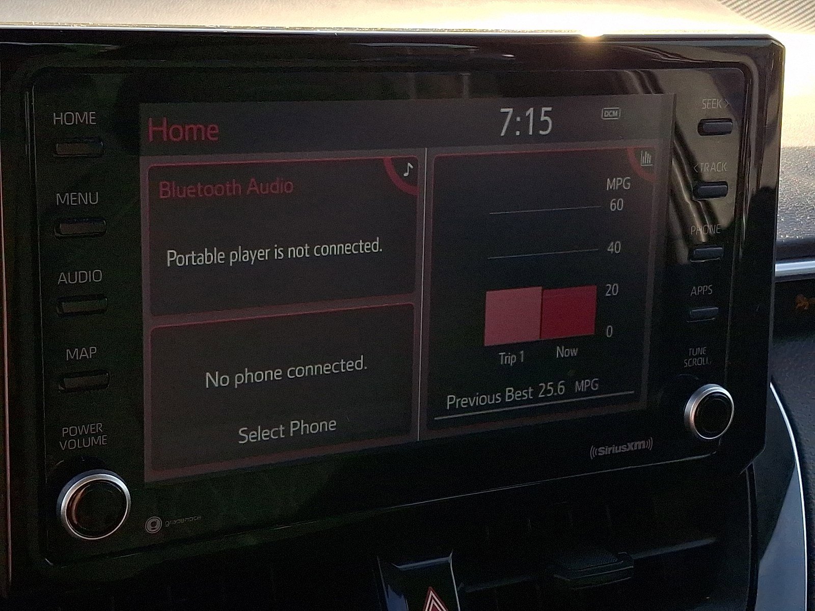 Used 2022 Toyota Corolla LE FWD image 15