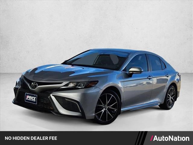 Used 2022 Toyota Camry SE w/ Convenience Package FWD image 1