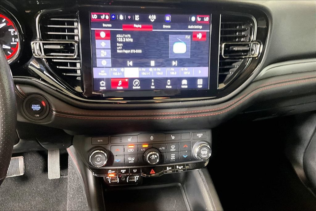 Used 2025 Dodge Durango GT RWD image 25