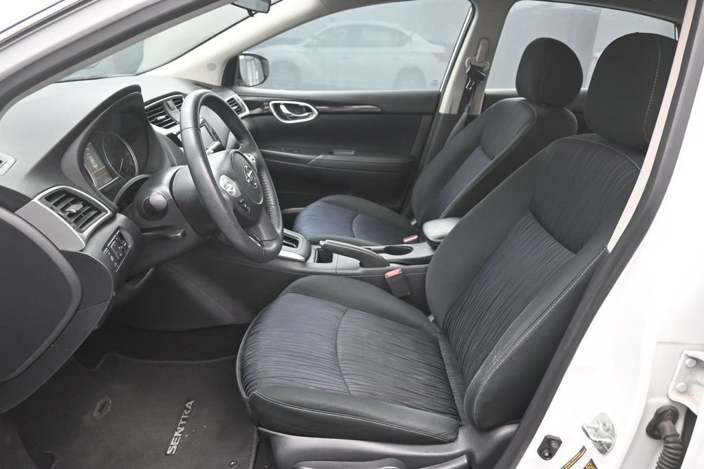 Used 2019 Nissan Sentra SV FWD image 17