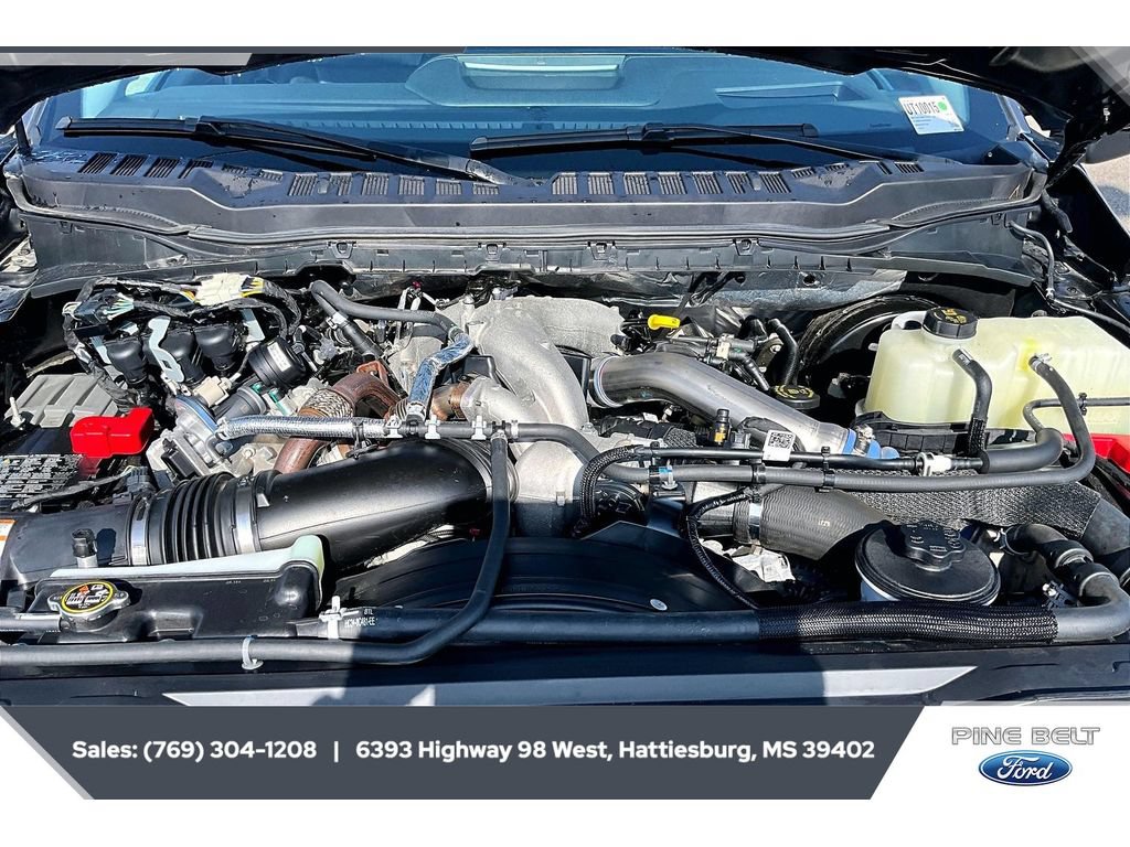 Certified 2024 Ford F250 Lariat w/ Lariat Ultimate Package AWD/4WD image 8