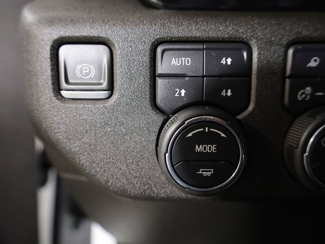 Used 2024 Chevrolet Silverado 1500 LTZ AWD/4WD image 21