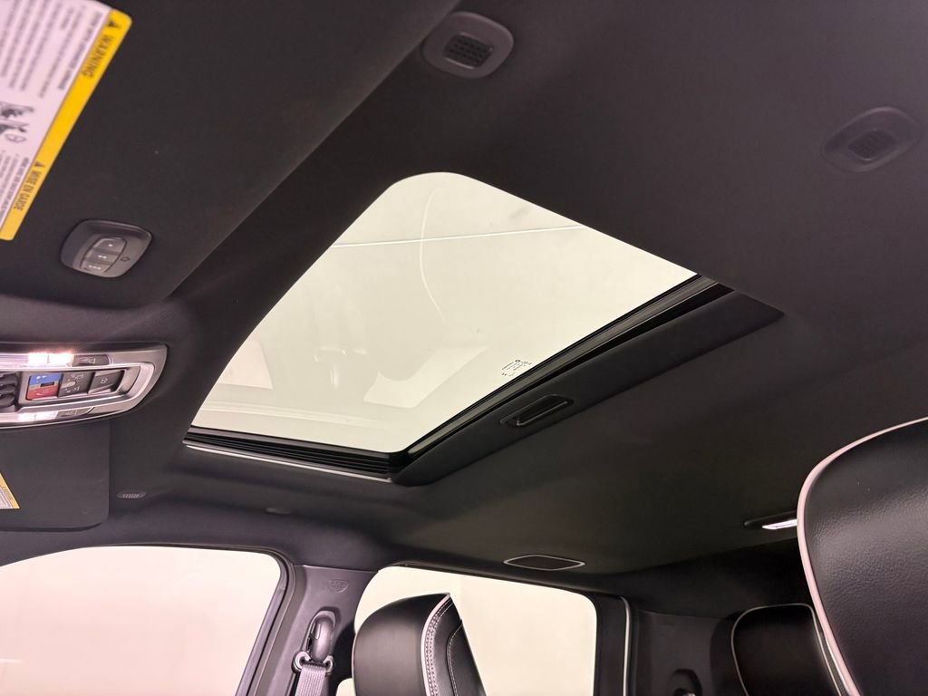 Used 2025 RAM 3500 Laramie image 26