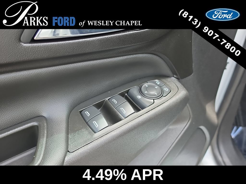 Used 2021 Chevrolet Equinox LT FWD image 19