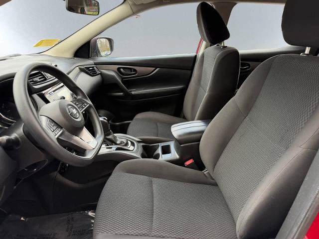 Used 2017 Nissan Rogue Sport S w/ S Appearance Package FWD image 7