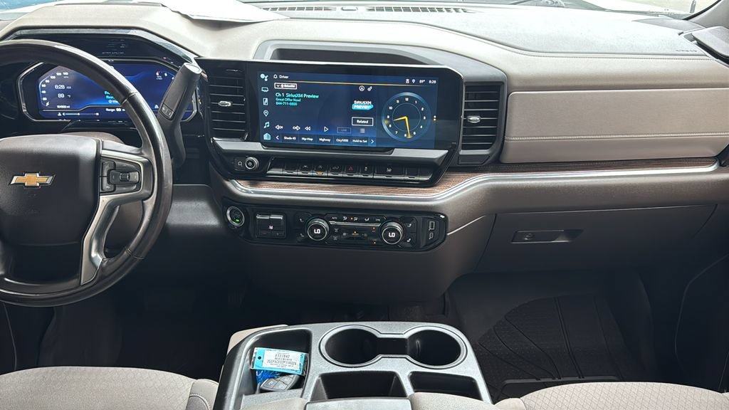 Used 2023 Chevrolet Silverado 1500 LT RWD image 10