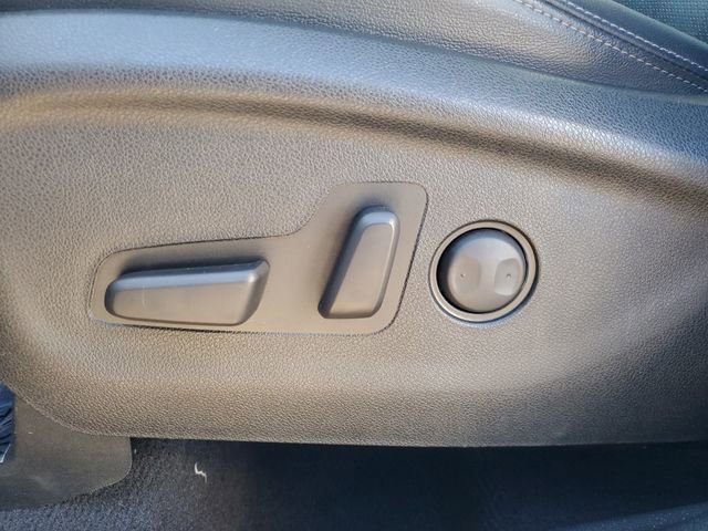 Used 2020 Kia Sorento EX image 18