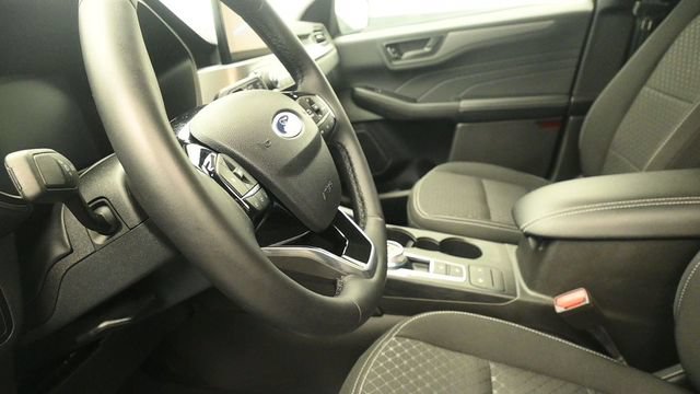 Certified 2023 Ford Escape Active AWD/4WD image 19