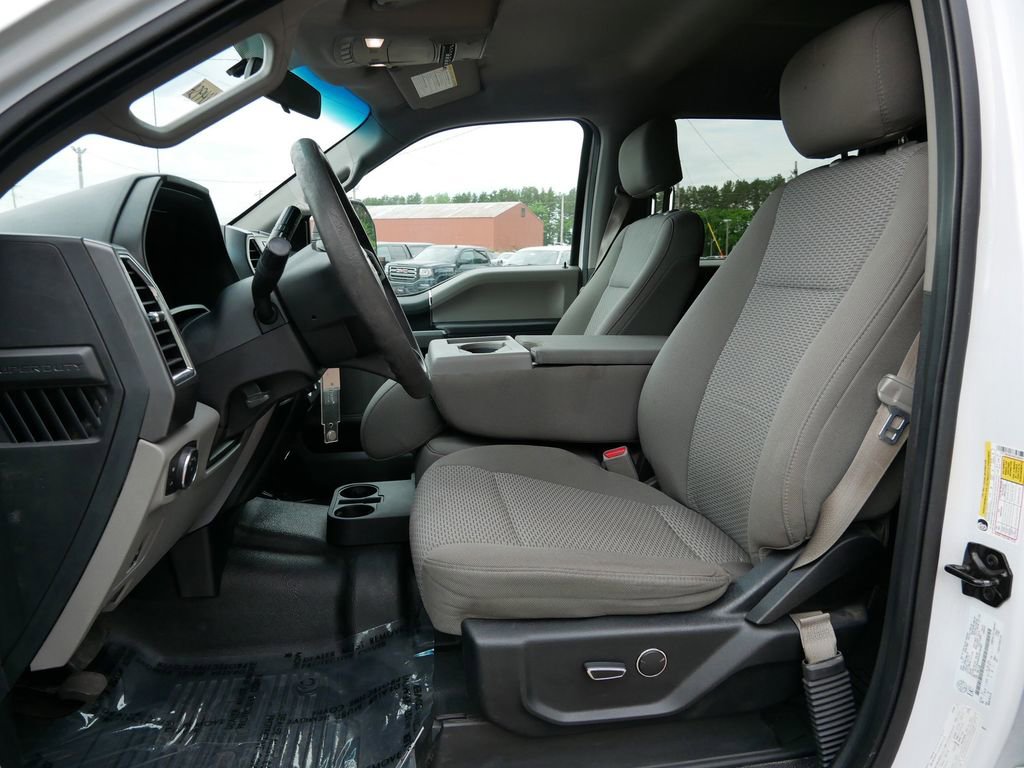 Certified 2017 Ford F250 XLT w/ XLT Value Package AWD/4WD image 14