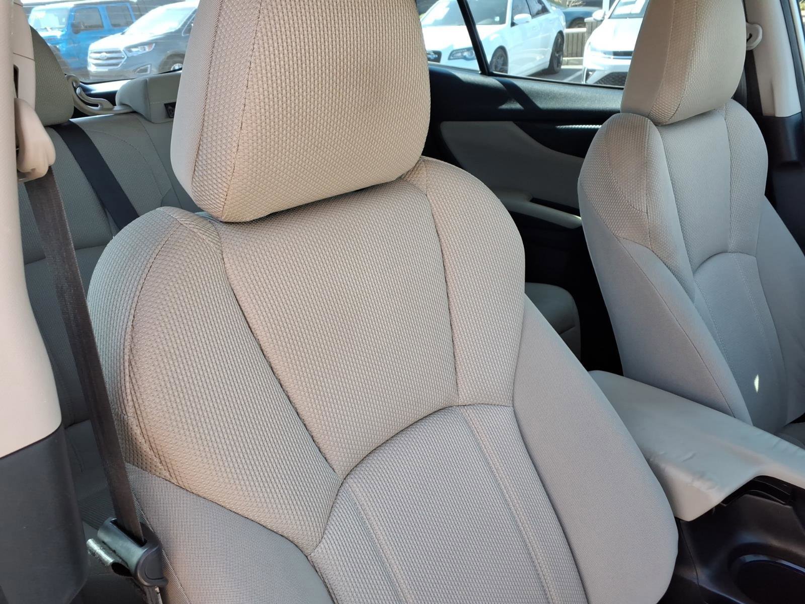 Used 2019 Subaru Impreza 2.0i w/ Eyesight image 12