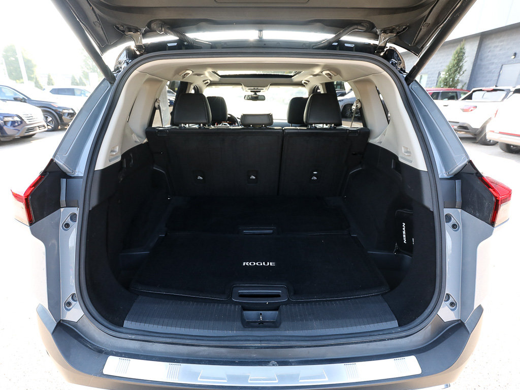 Used 2021 Nissan Rogue Platinum AWD/4WD image 6