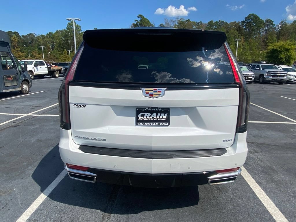 Used 2023 Cadillac Escalade Premium Luxury w/ Performance Package AWD/4WD image 6