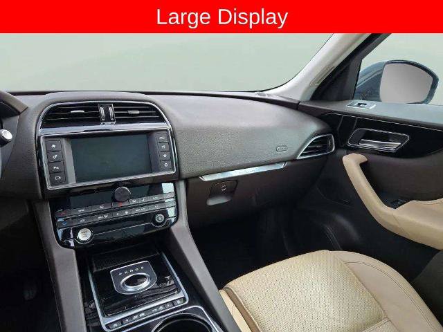 Used 2017 Jaguar F-PACE Prestige AWD/4WD image 10