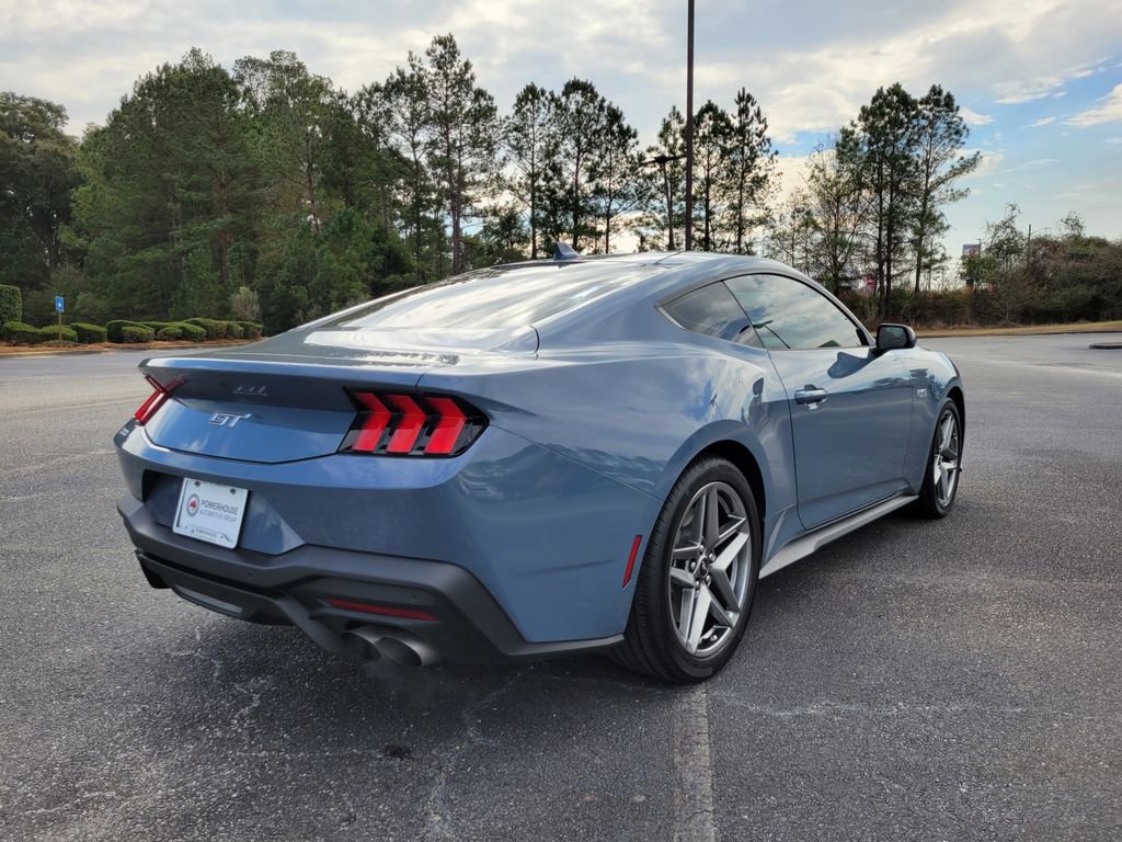Certified 2025 Ford Mustang GT image 5