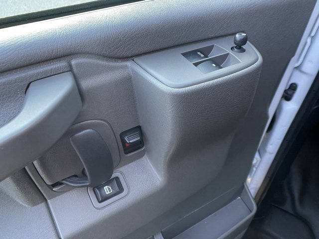 Used 2024 Chevrolet Express 2500 Work Van w/ Driver Convenience Package image 14