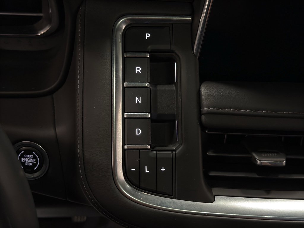 Used 2022 Chevrolet Tahoe Z71 w/ Max Trailering Package image 13