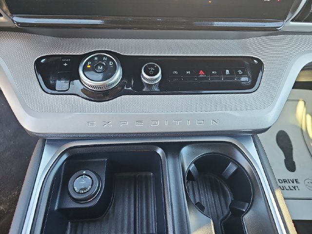 Certified 2025 Ford Expedition Max Active AWD/4WD image 31