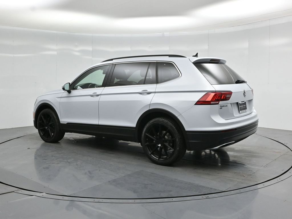 Used 2019 Volkswagen Tiguan SE w/ Panoramic Sunroof Package FWD image 7