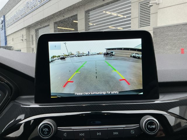 Certified 2025 Ford Escape ST-Line Select AWD/4WD image 16