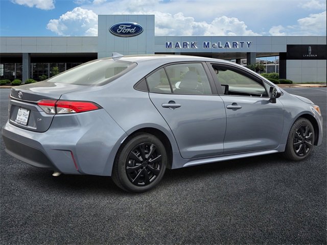 Used 2024 Toyota Corolla LE image 5