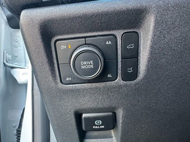 Certified 2025 Ford Expedition Max Platinum image 31