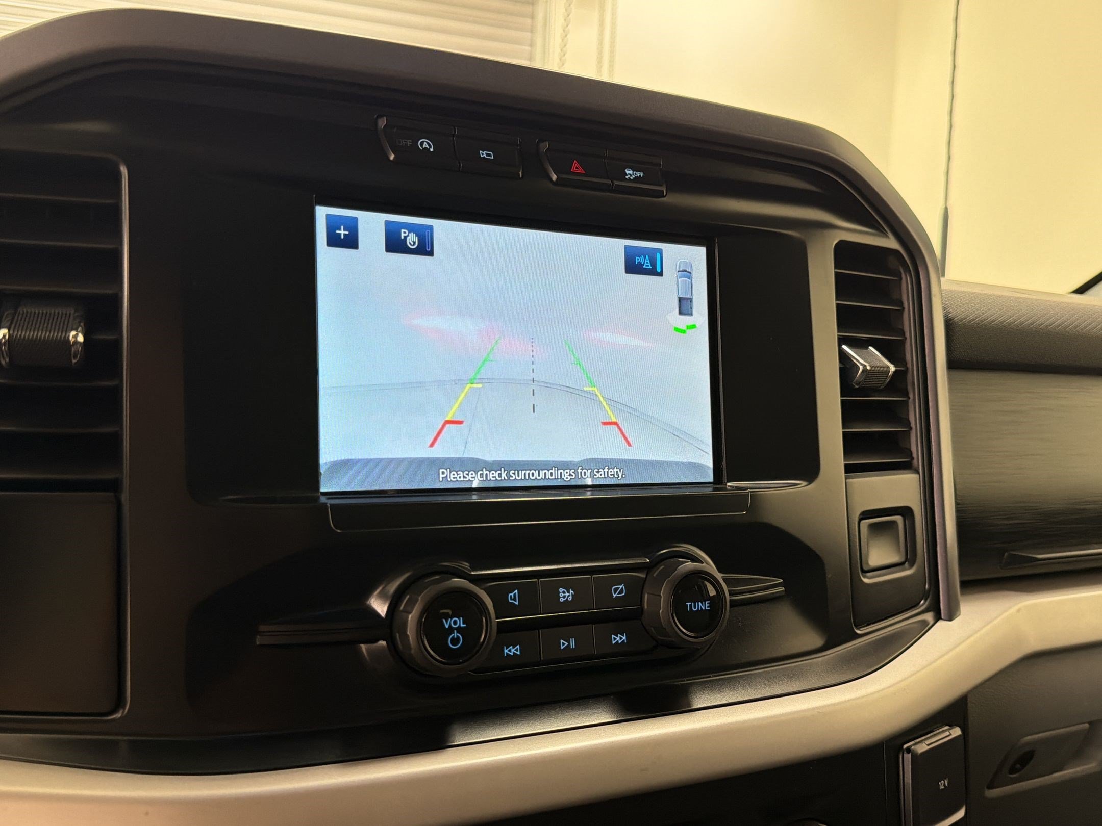 Certified 2023 Ford F150 XLT AWD/4WD image 19