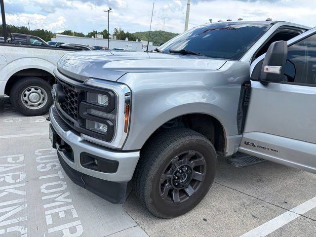 Certified 2024 Ford F250 XL w/ STX Appearance Package AWD/4WD image 2