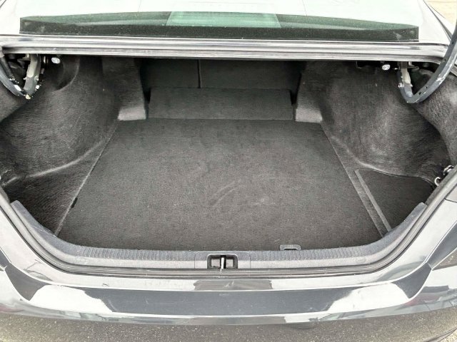 Used 2025 Toyota Camry LE FWD image 13