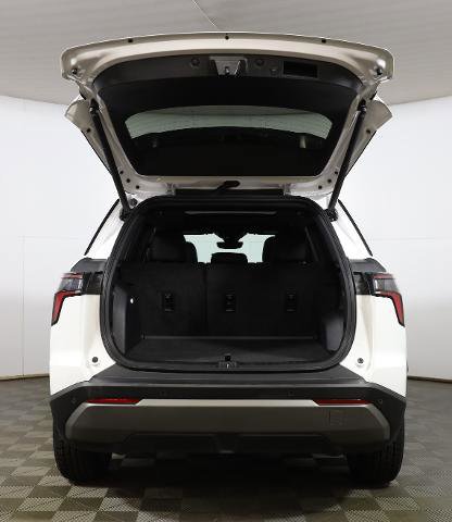 Used 2025 Chevrolet Equinox LT w/ Convenience Package II image 20