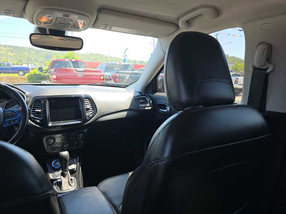 Used 2021 Jeep Compass Limited AWD/4WD image 14