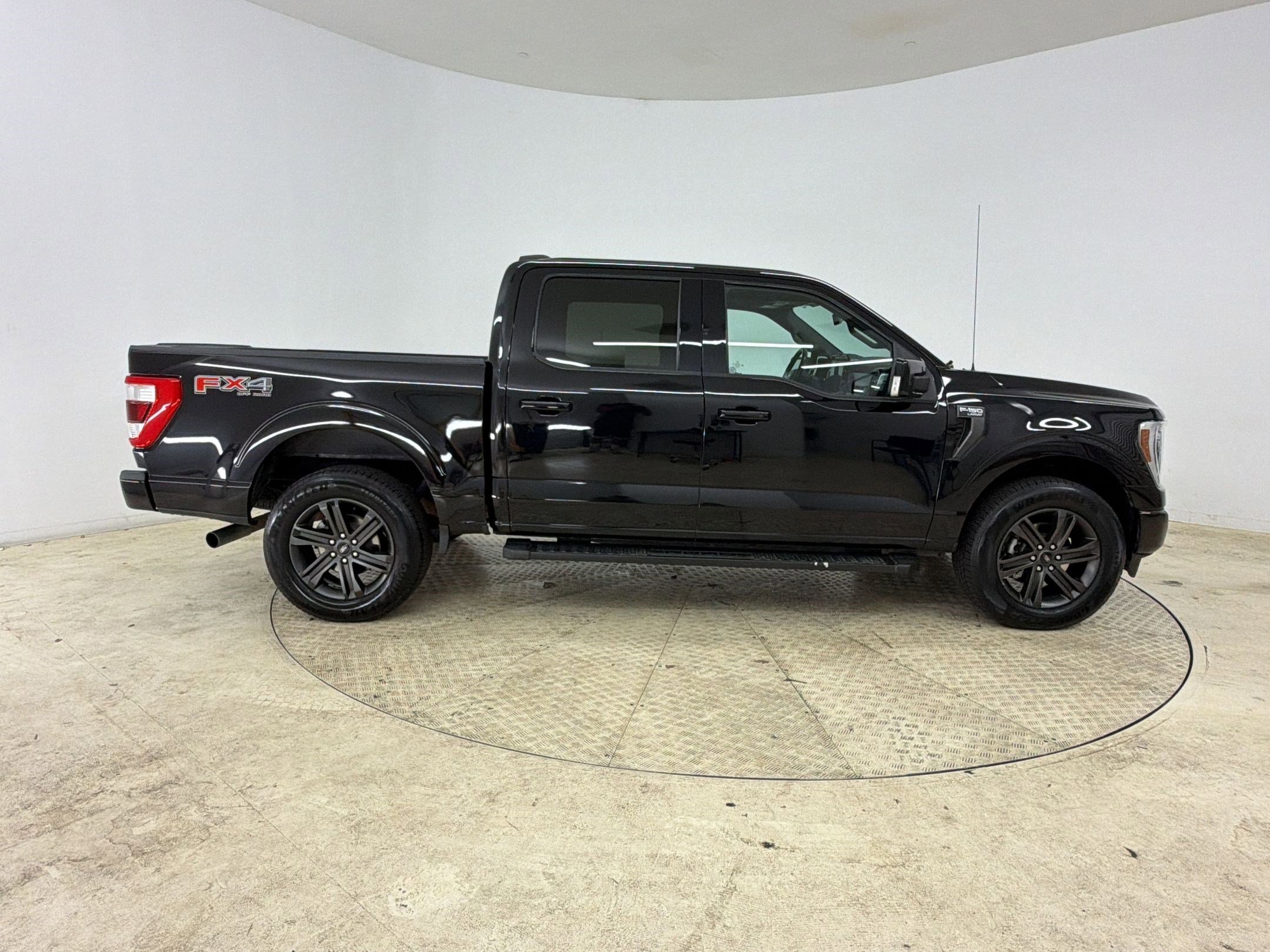 Certified 2021 Ford F150 Lariat w/ Equipment Group 502A High image 8