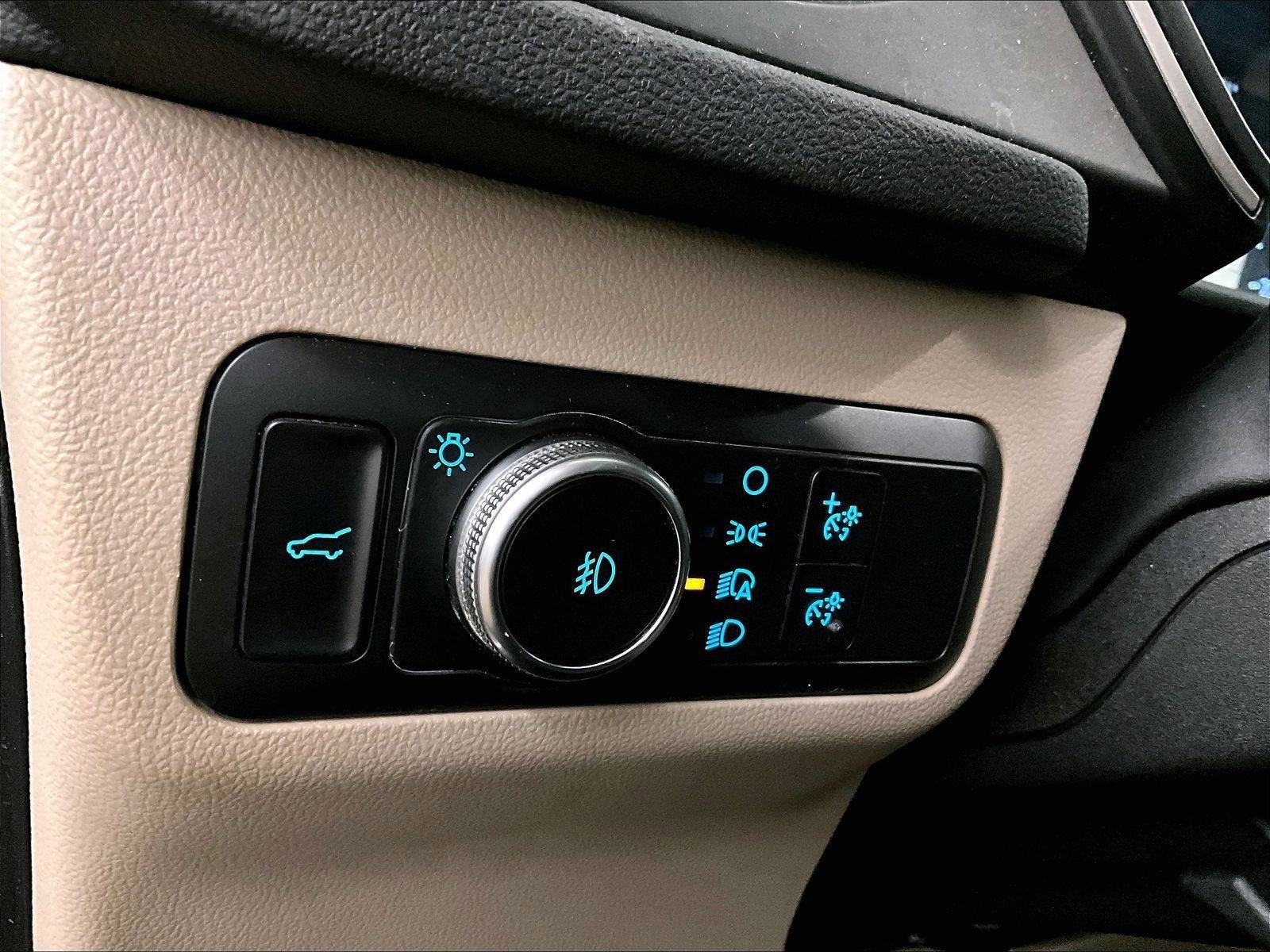 Certified 2020 Ford Escape SEL AWD/4WD image 30