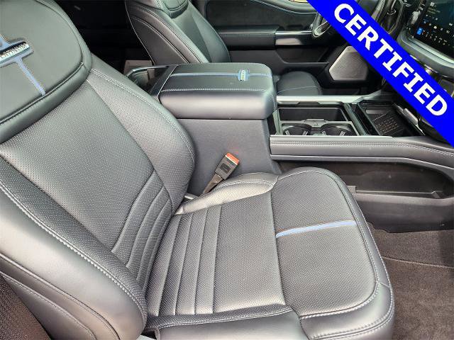 Certified 2025 Ford F250 Platinum w/ FX4 Off-Road Package image 13