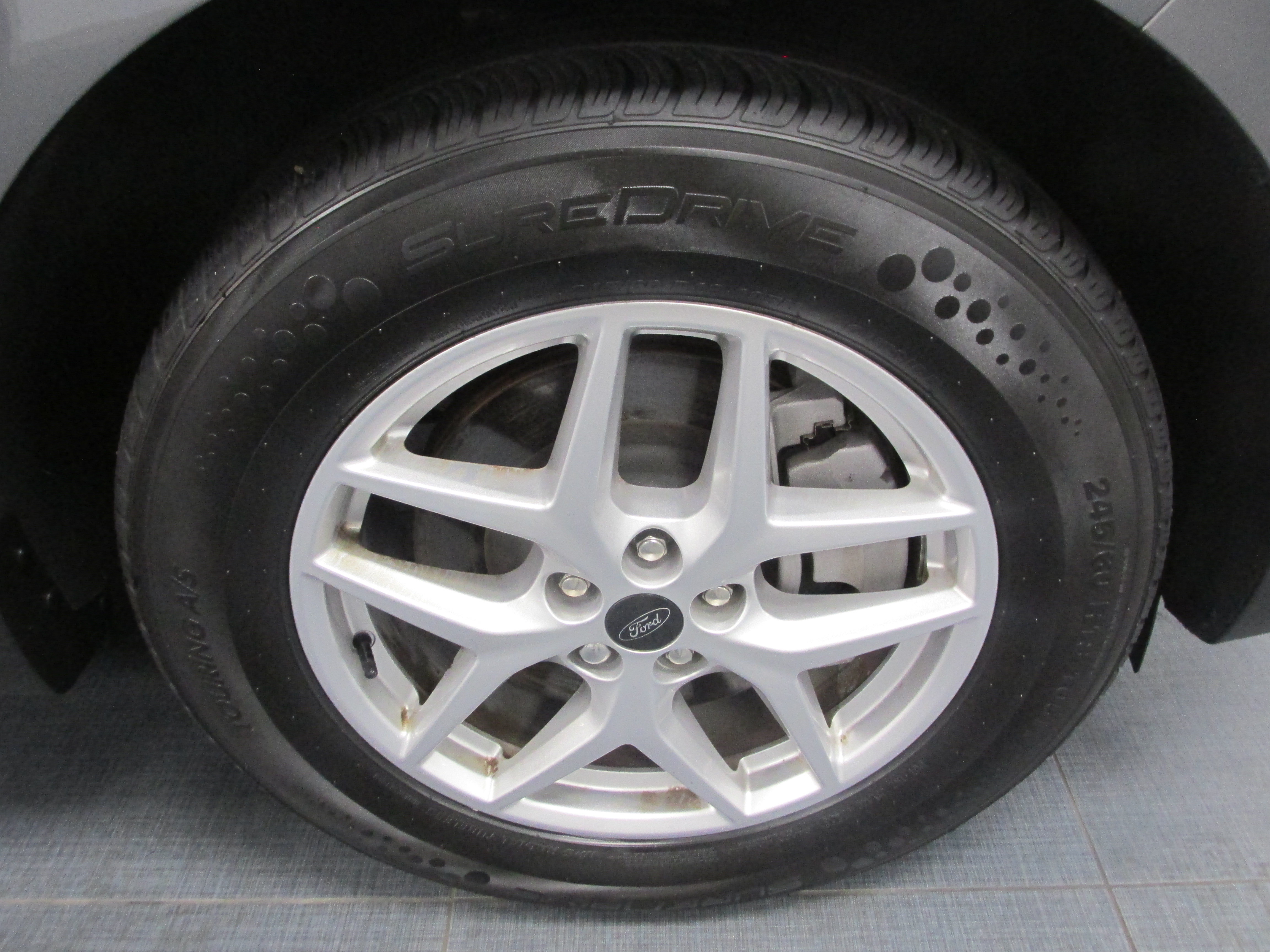 Certified 2024 Ford Edge SEL AWD/4WD image 15