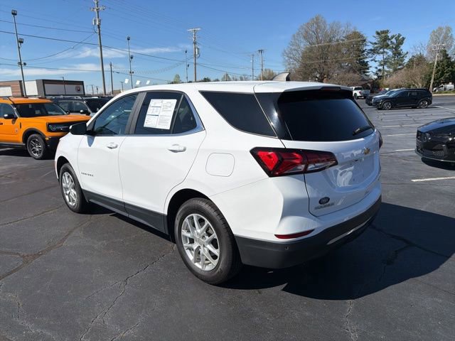 Used 2023 Chevrolet Equinox LT w/ Driver Convenience Package AWD/4WD image 3