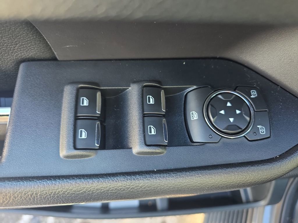 Certified 2018 Ford Expedition Max XLT image 31