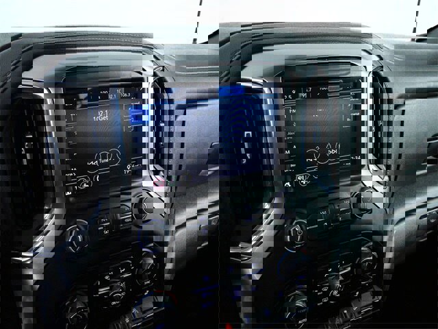 Used 2021 Chevrolet Silverado 1500 LT image 19