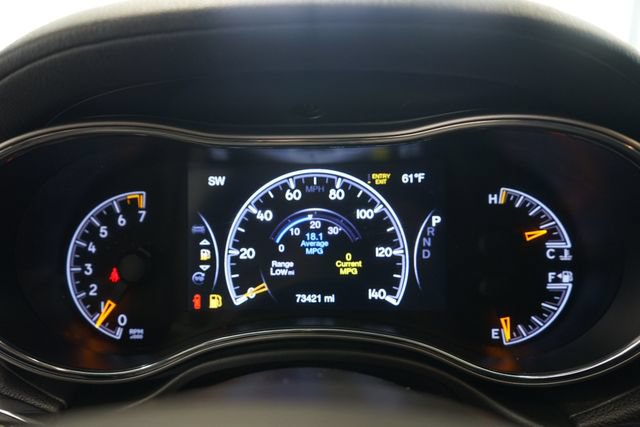 Used 2020 Jeep Grand Cherokee Overland AWD/4WD image 23
