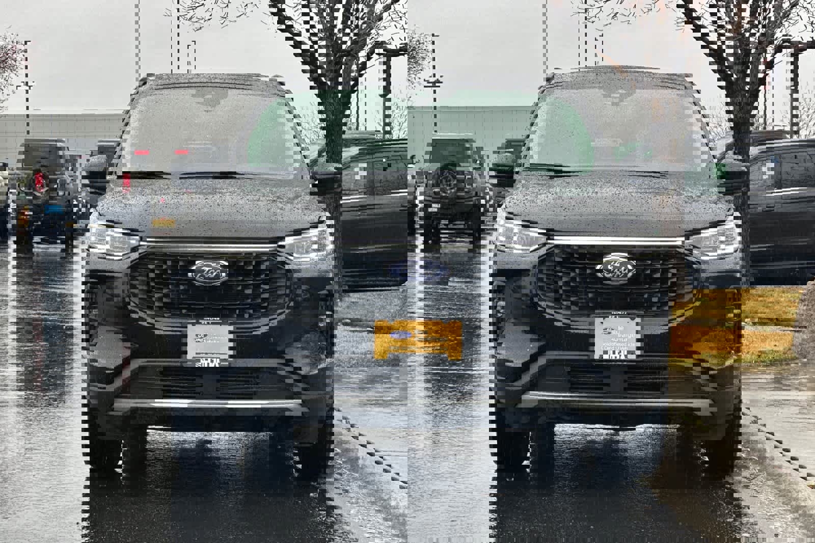 Certified 2025 Ford Escape Platinum image 8