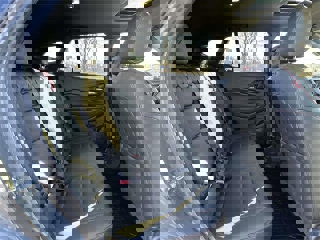 Used 2025 Chevrolet Trax RS w/ Sunroof Package image 22