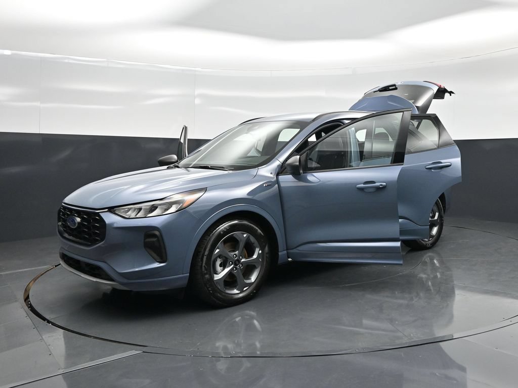 Certified 2024 Ford Escape ST-Line w/ Tech Pack #1 FWD image 27
