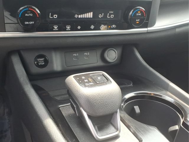 Used 2026 Nissan Rogue SV FWD image 17