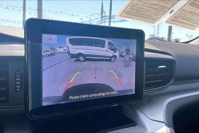 Certified 2024 Ford Explorer XLT RWD image 21