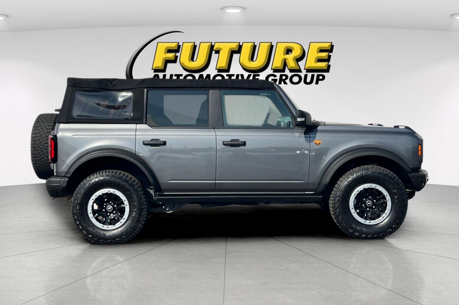 Certified 2023 Ford Bronco Badlands image 6