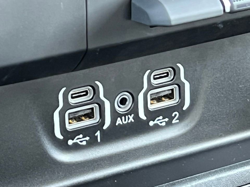 Used 2023 RAM 1500 Big Horn image 33