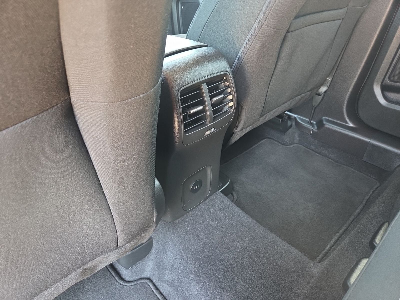 Certified 2023 Ford Escape Active AWD/4WD image 46
