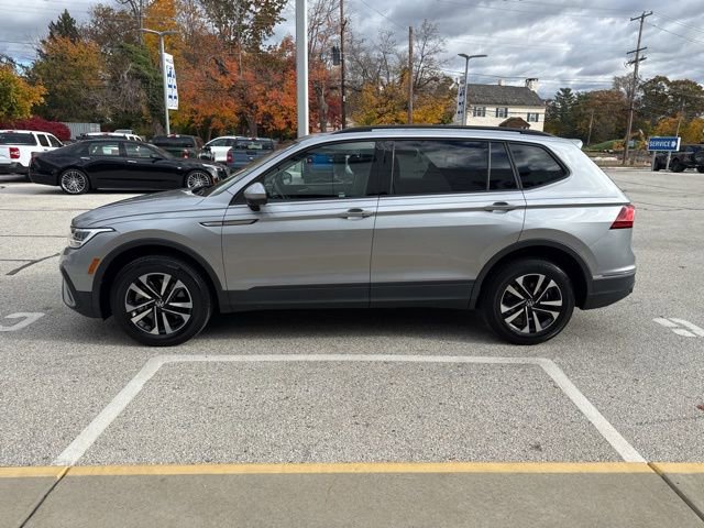 Used 2023 Volkswagen Tiguan S image 3